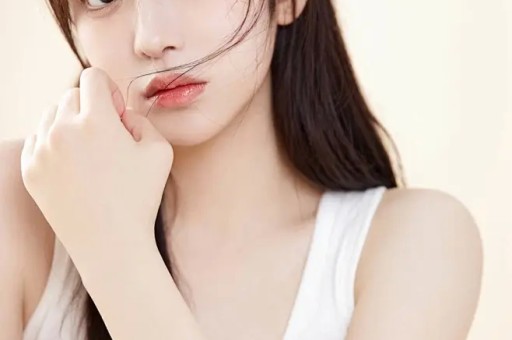 假唱、假脸、假学历走光这些丑态百出的明星底线在哪里？